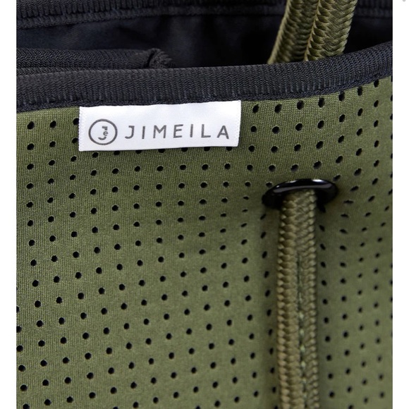 NWT Anthropologie’s Jimelia Everyday Tote in Olive - Picture 4 of 6